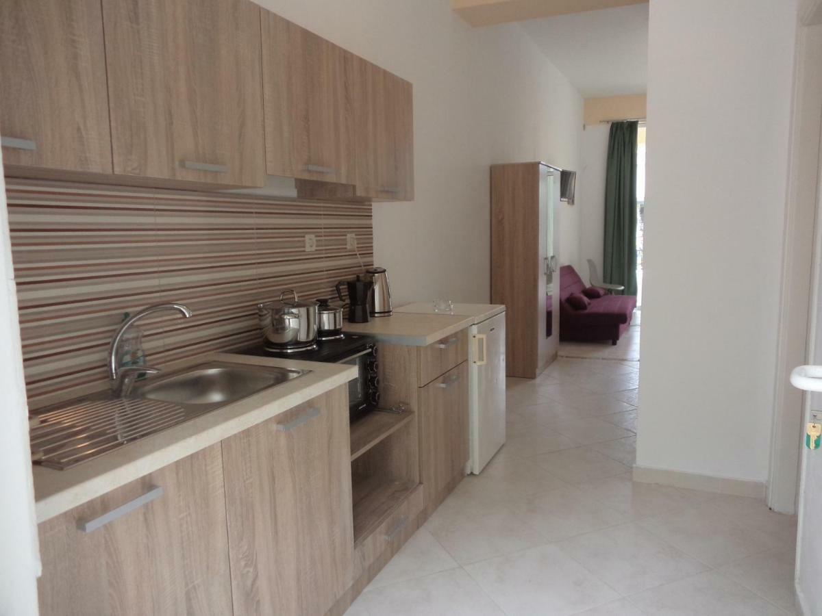 Katerina Apartments Near The Sea Agios Sostis  Экстерьер фото